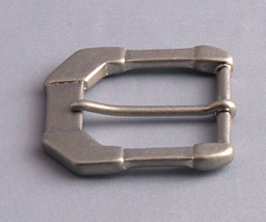 �o�b�N���F�P�P�X�S�m