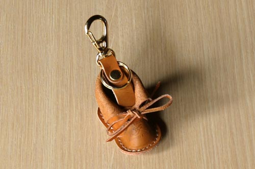 ���l�̂��L�[�z���_�[